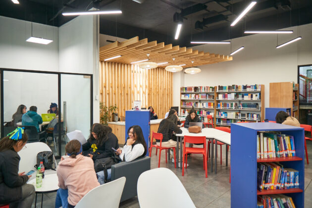 biblioteca aiep temuco