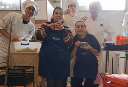alumnos comedor solidario aiep la legua