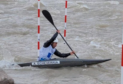 Andraz Echeverria, graduado AIEP en canotaje slalom