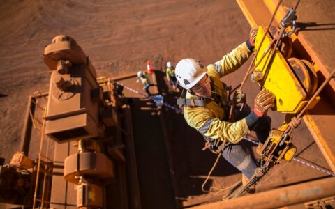 técnico en mantenimiento mecánico AIEP