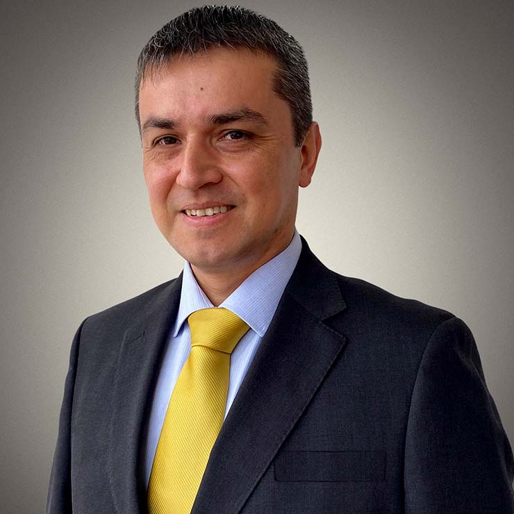 Douglas Ribeiro, director de sede AIEP Santiago Norte