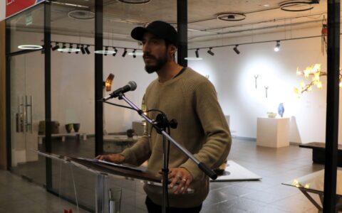Rodrigo Pinto, sala de arte AIEP ultranza