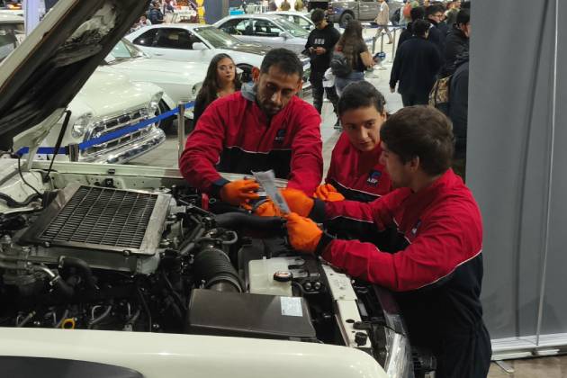 Equipo AIEP Motortec 2025