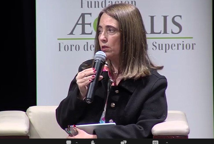 cristina mardones aequalis educación superior
