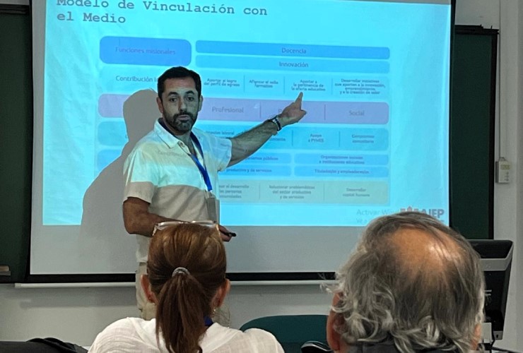 Prestación director nacional vcm Congreso Internacional sobre Aprendizaje impacto social