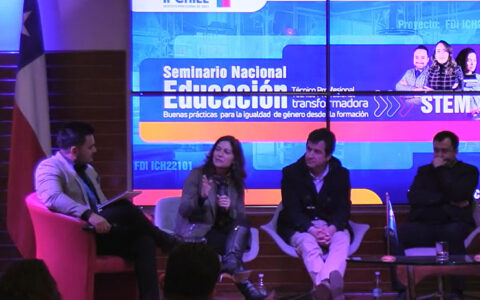 Karin Quiroga directora Escuelas AIEP en seminario equidad de género