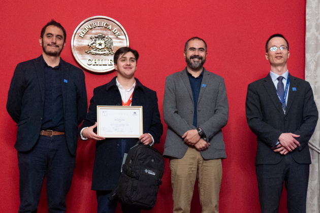 Matías Mora, estudiante AIEP beca Huawei China