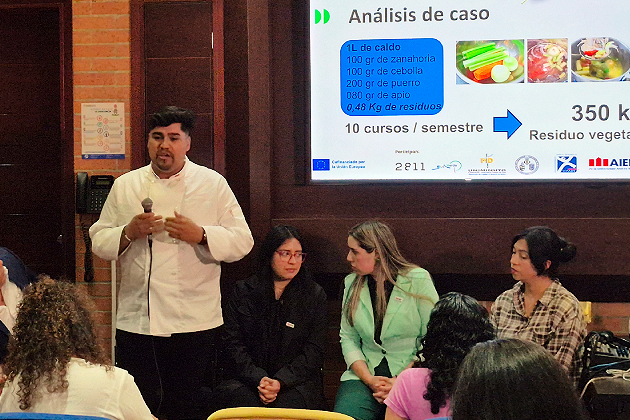 AIEP educación sostenible presentación "Ecomigas" en Bogotá