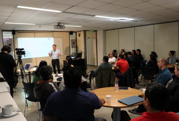 Encuentro centros de negocios AIEP