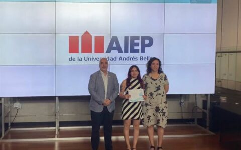 AIEP en reconocimiento de RESIES